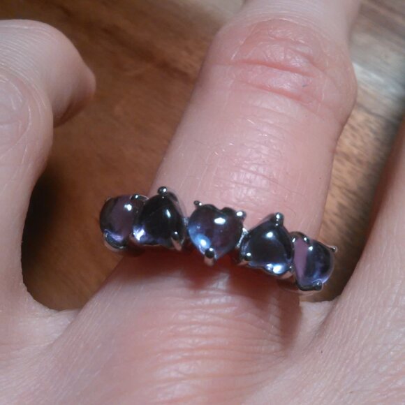African Amethyst 5 Stone Stainless Steel Heart Ring (Size 6) - Picture 10 of 15